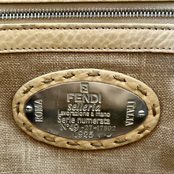 Ltd Edition Fendi Doctor Bag (Adele) Selleria Raffia Neutrals - Picture 2 of 15